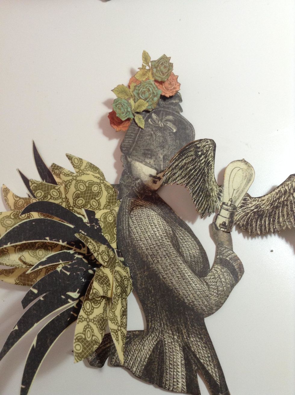 Adhere fussy cut flowesr pieces in this place, as shown.