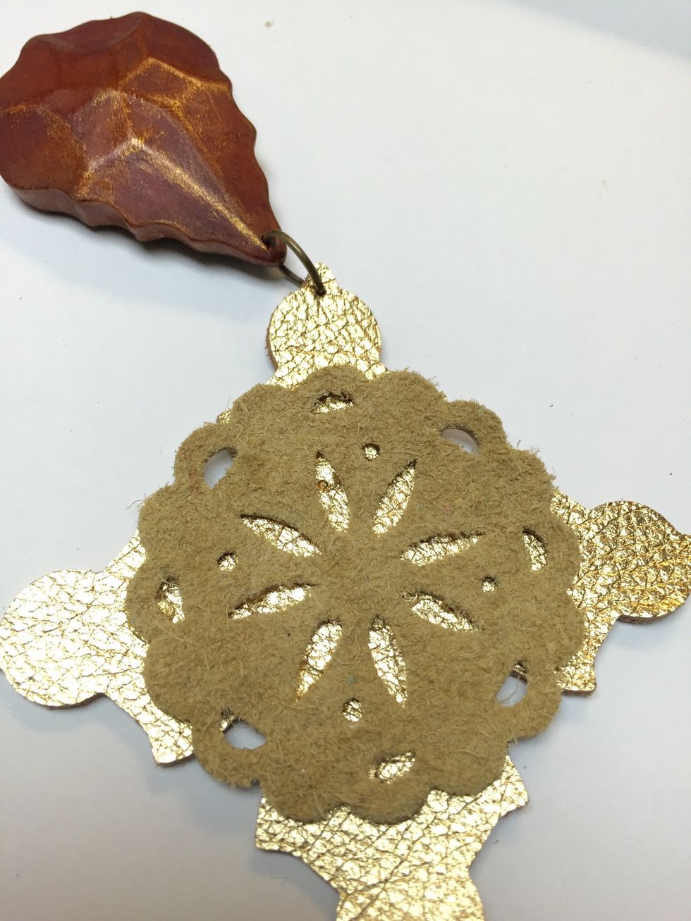 Adhere leather using 3 D gloss gel