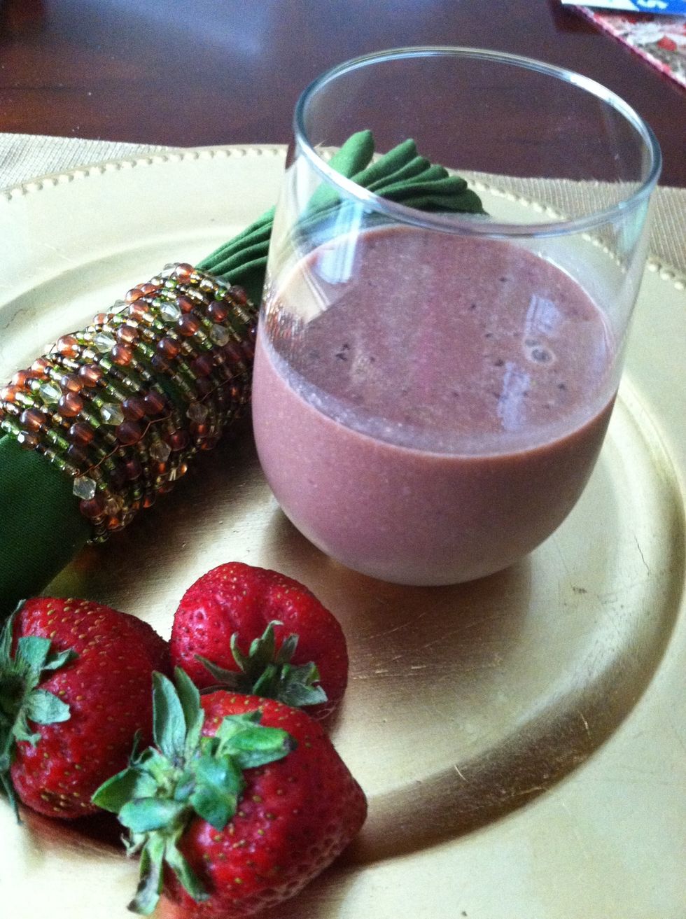 Adjust amount of milk and fruit to your liking. Use less milk for thicker smoothie, more ice for colder drink, etc Yummers!