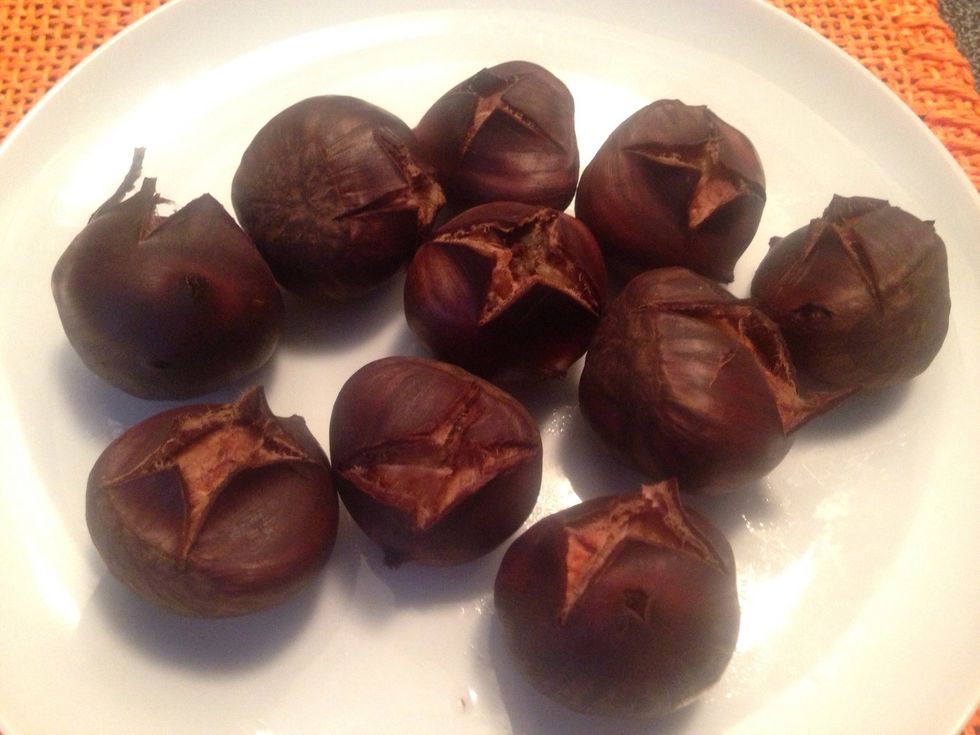 After 10 minutes remove boiled chestnuts from water and let them cool for 2-3 minutes. Once they are cool enough, peel both the shell and the skin away from the chestnuts.