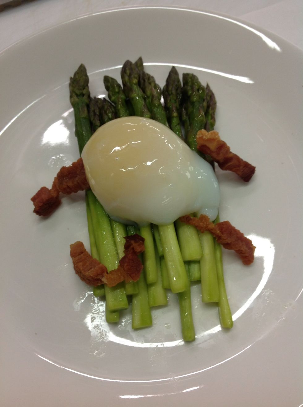 After 15 minutes, you're all set to plate! Garnish as you like and serve. I used Lardons!