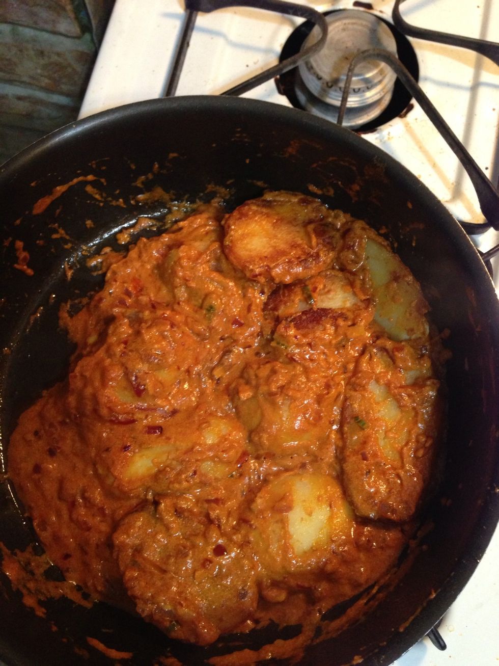 After 2 minutes add potatoes in the mix.