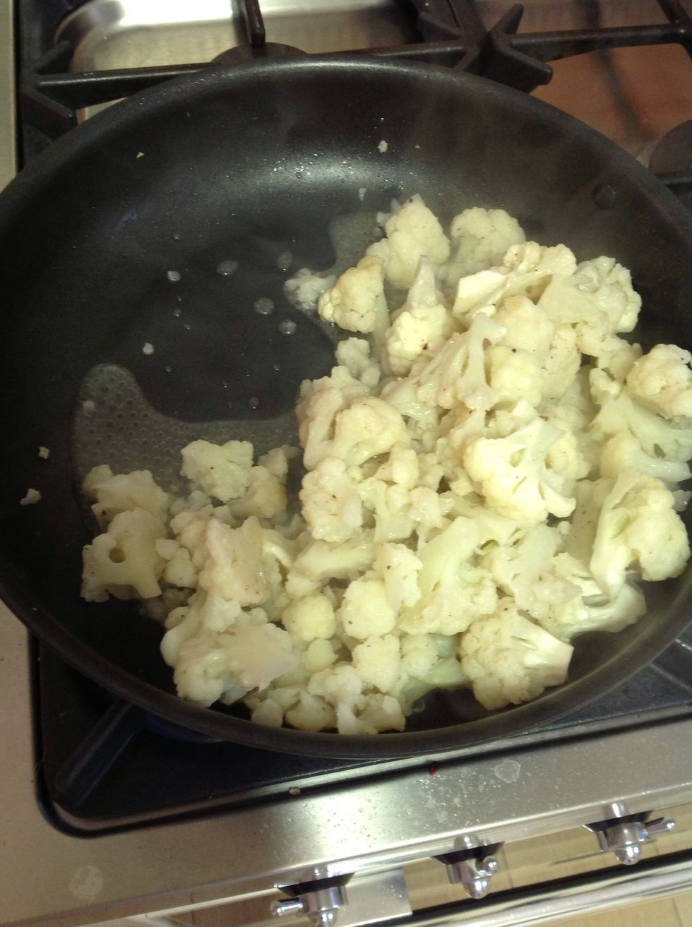 After 20 minutes(maybe less, maybe more), it should look like this. See, there is almost no water left