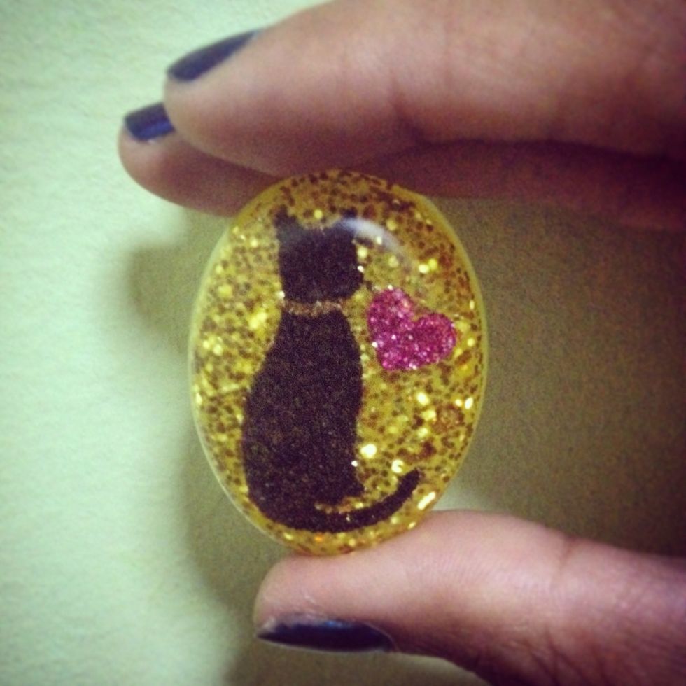 After 24hrs, you may remove the resin piece from it's mould. It may take some effort if you're using hard plastic, less if using silicon. Nevertheless, you may proceed with your project :)