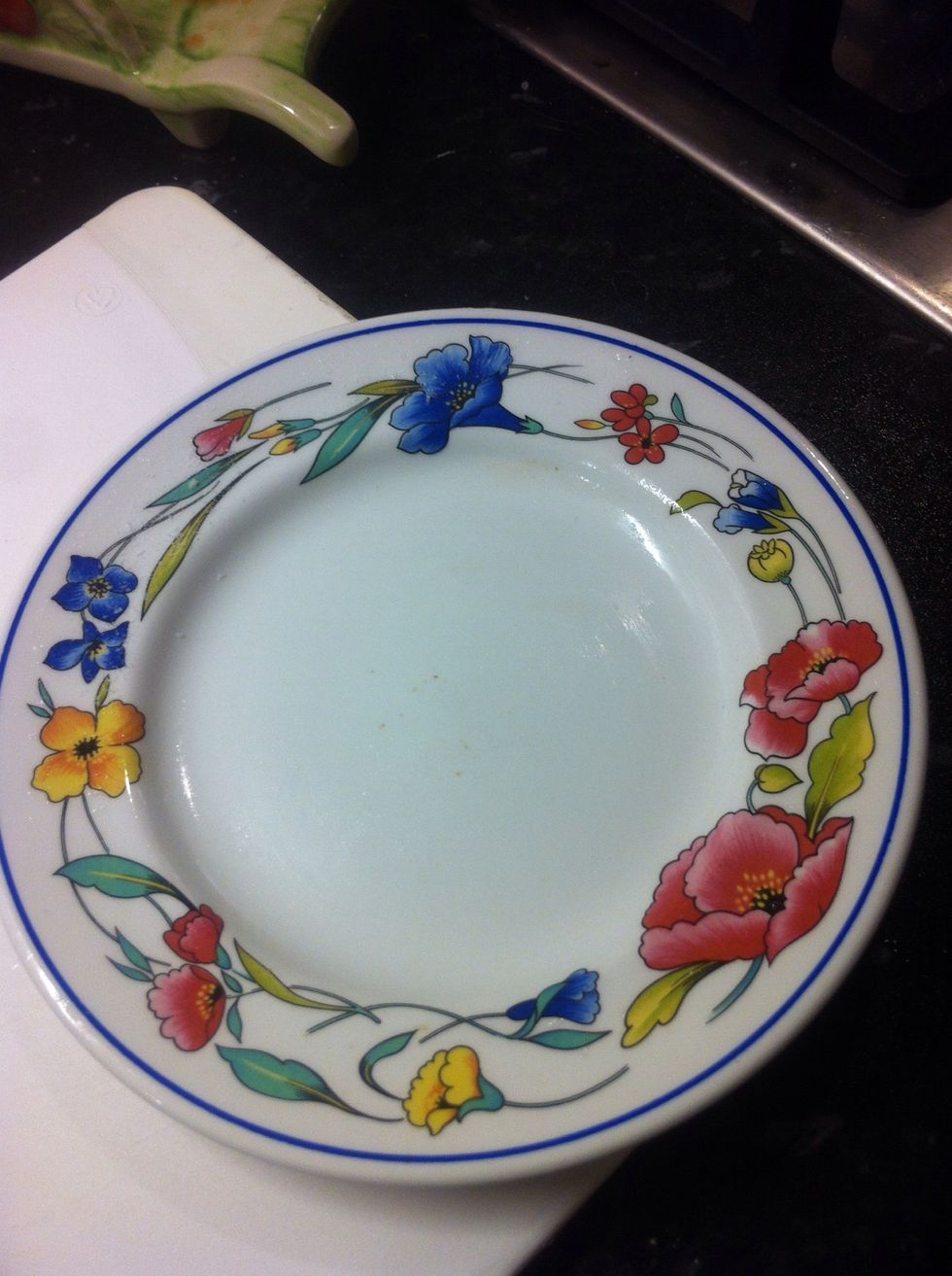 After 3 hours cooking the jam. Put a small plate in the fridge for 10 minutes then take it out of the fridge