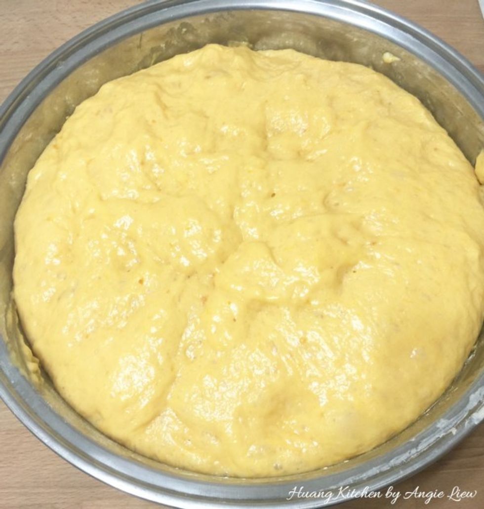 After 3 hours, we're ready to steam the muffins!
