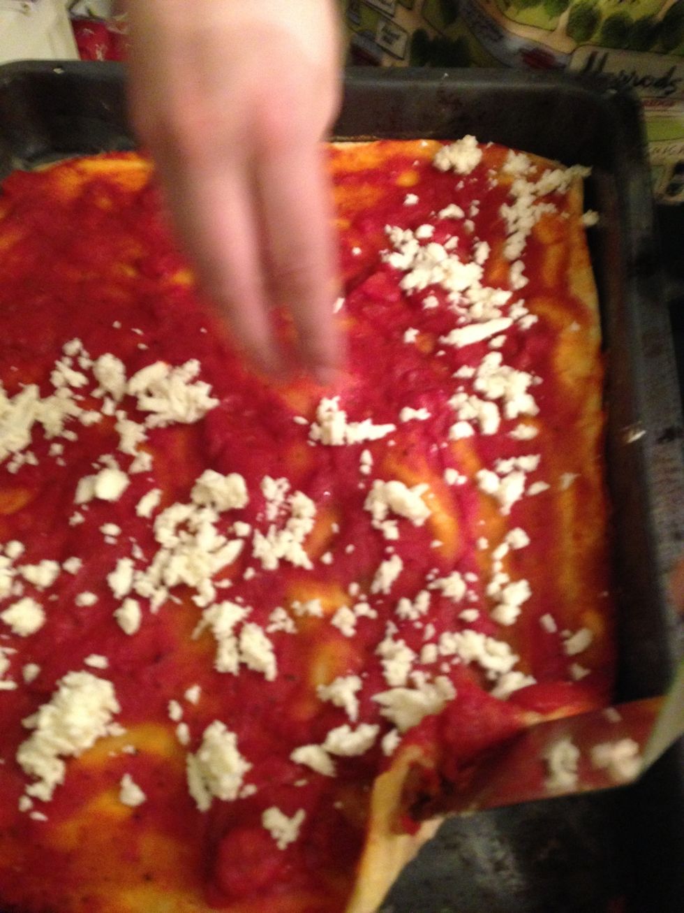 After 30 minutes put mozzarella. Check the pizza button. If is blonde is ok.