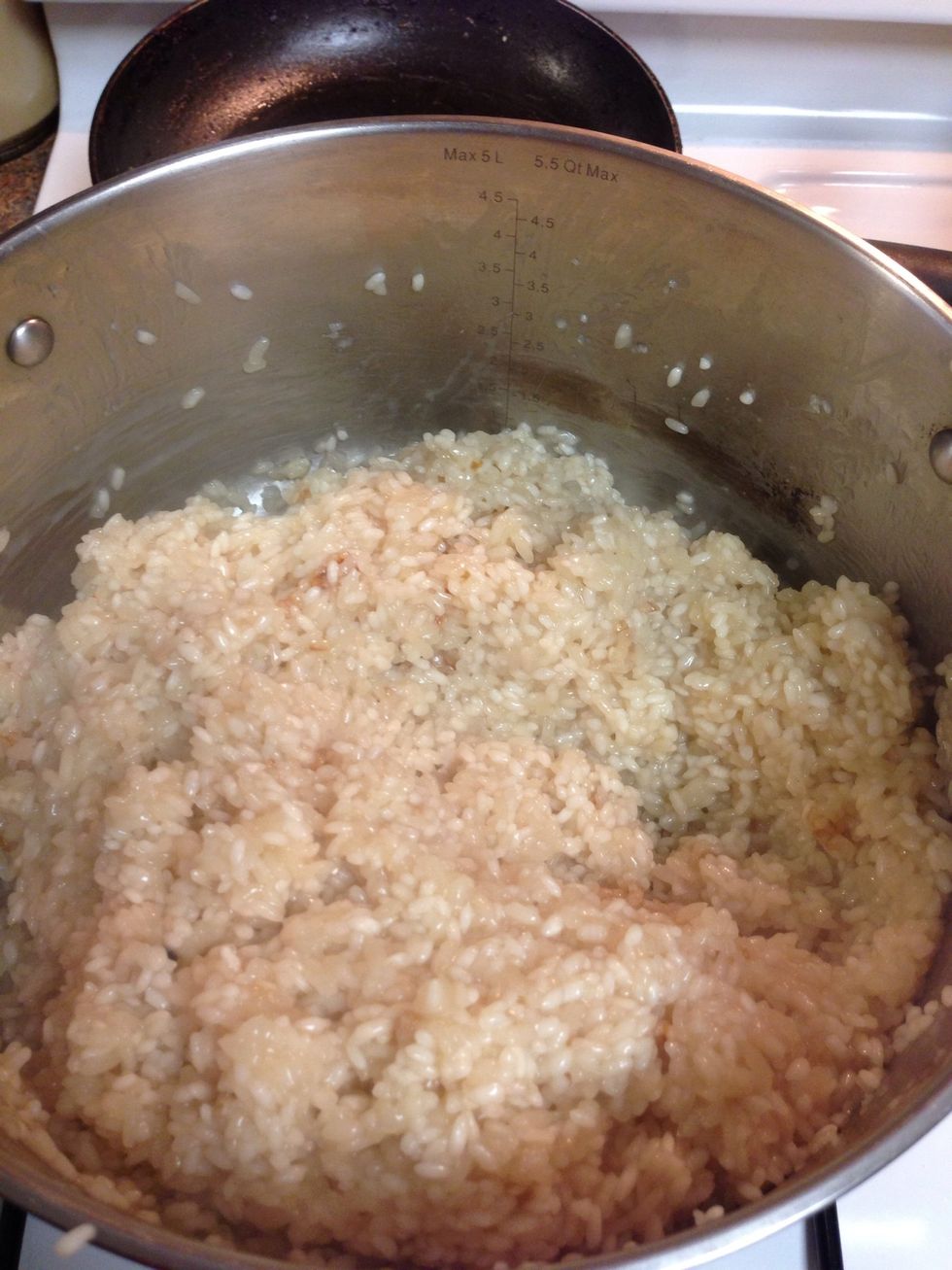After 30minutes the rice absorbed the milk already, its time to wrap it ( remember that the rice should NOT be fully cooked)