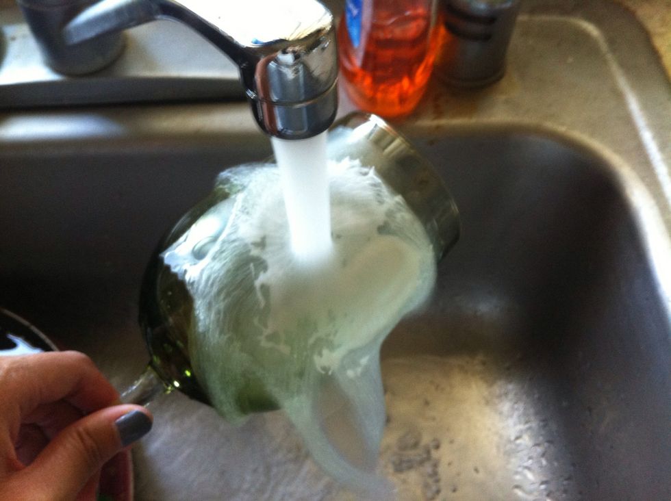 After 5 mins, rinse off the armour etch with tap water.