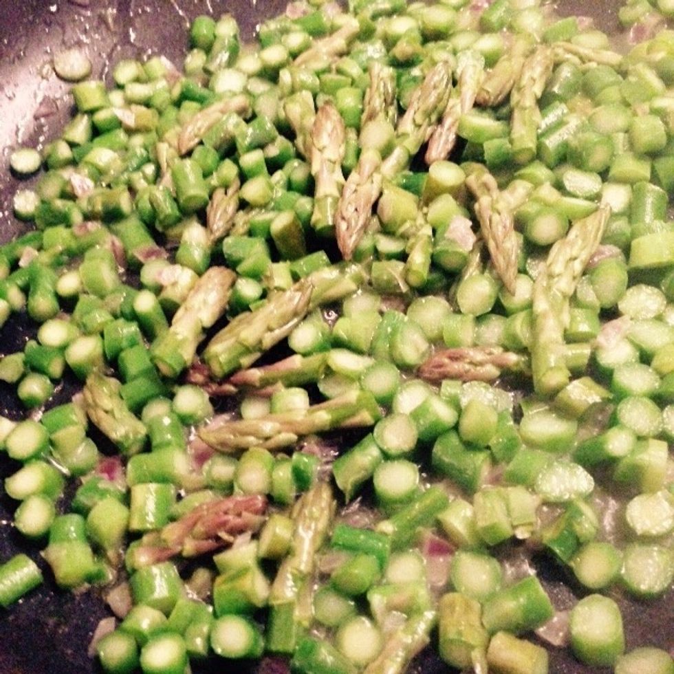 After 5 minutes add the tips too
