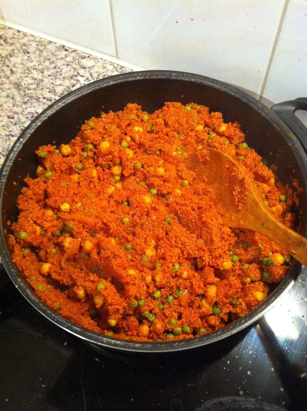 After 5 minutes the red couscous pilaf should look like this.