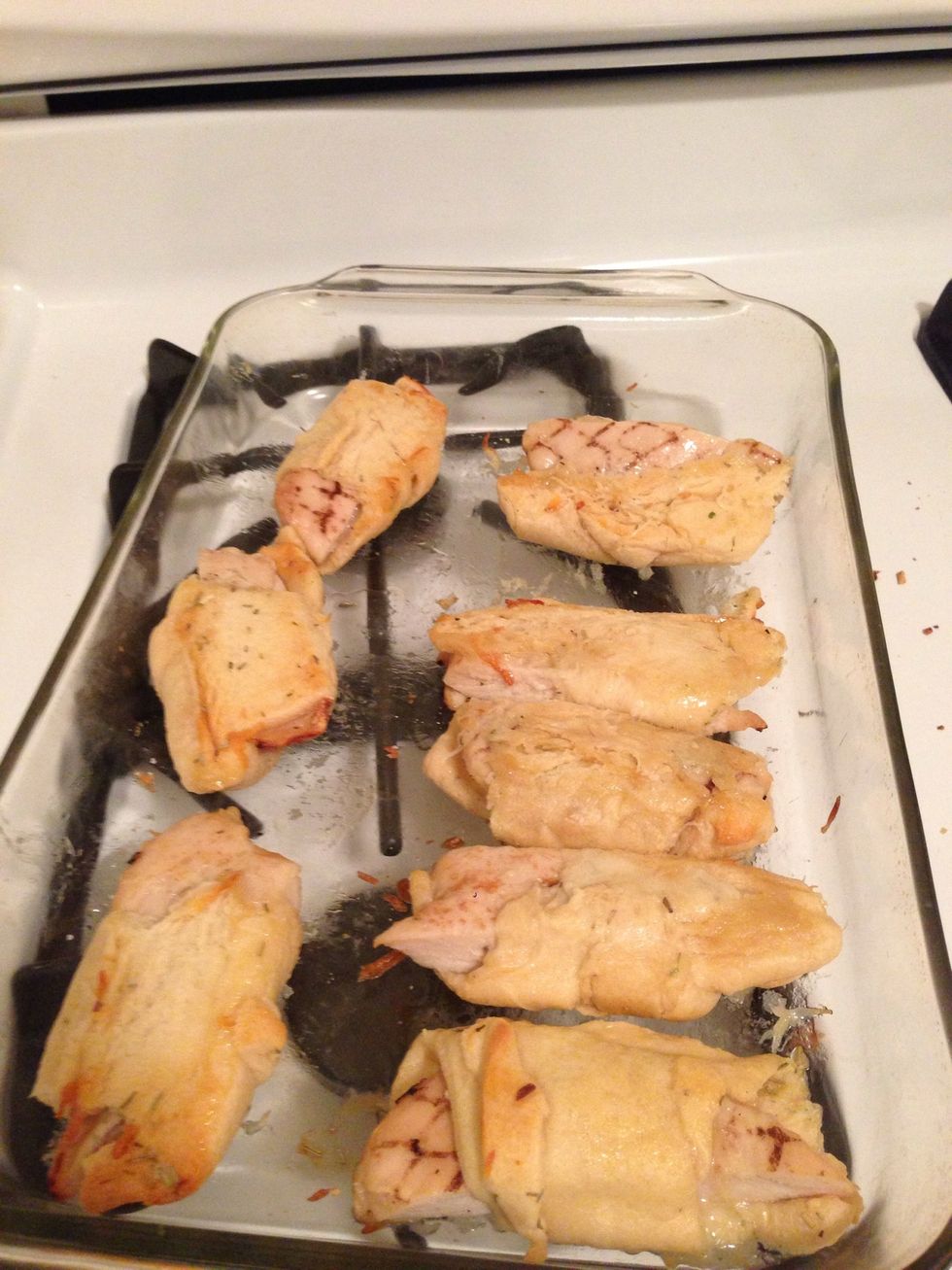 After 8 mins, turn the rolls over and cook for 8 mins or until golden brown.