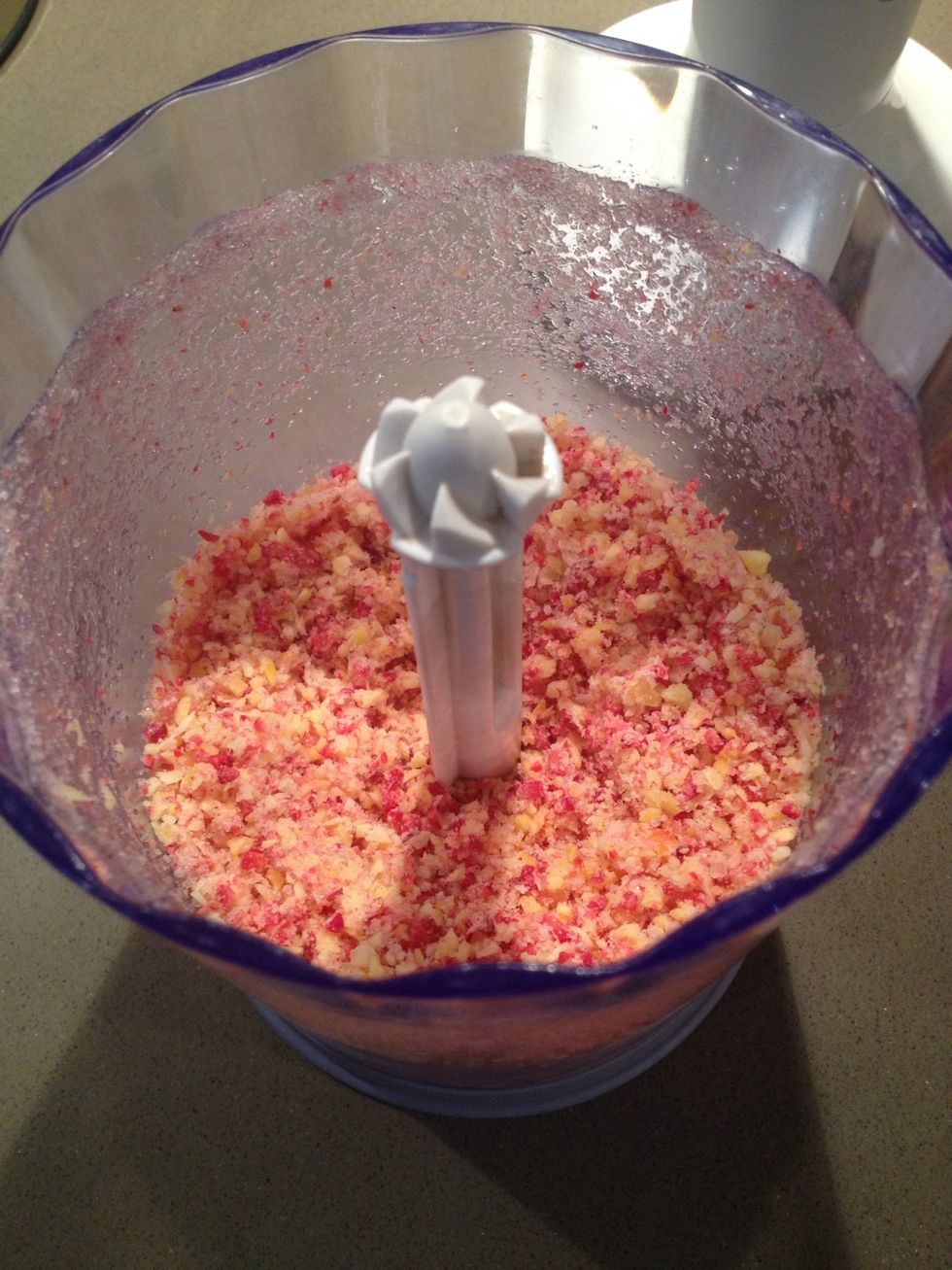 After about 20-30 seconds, the fruit should look like this