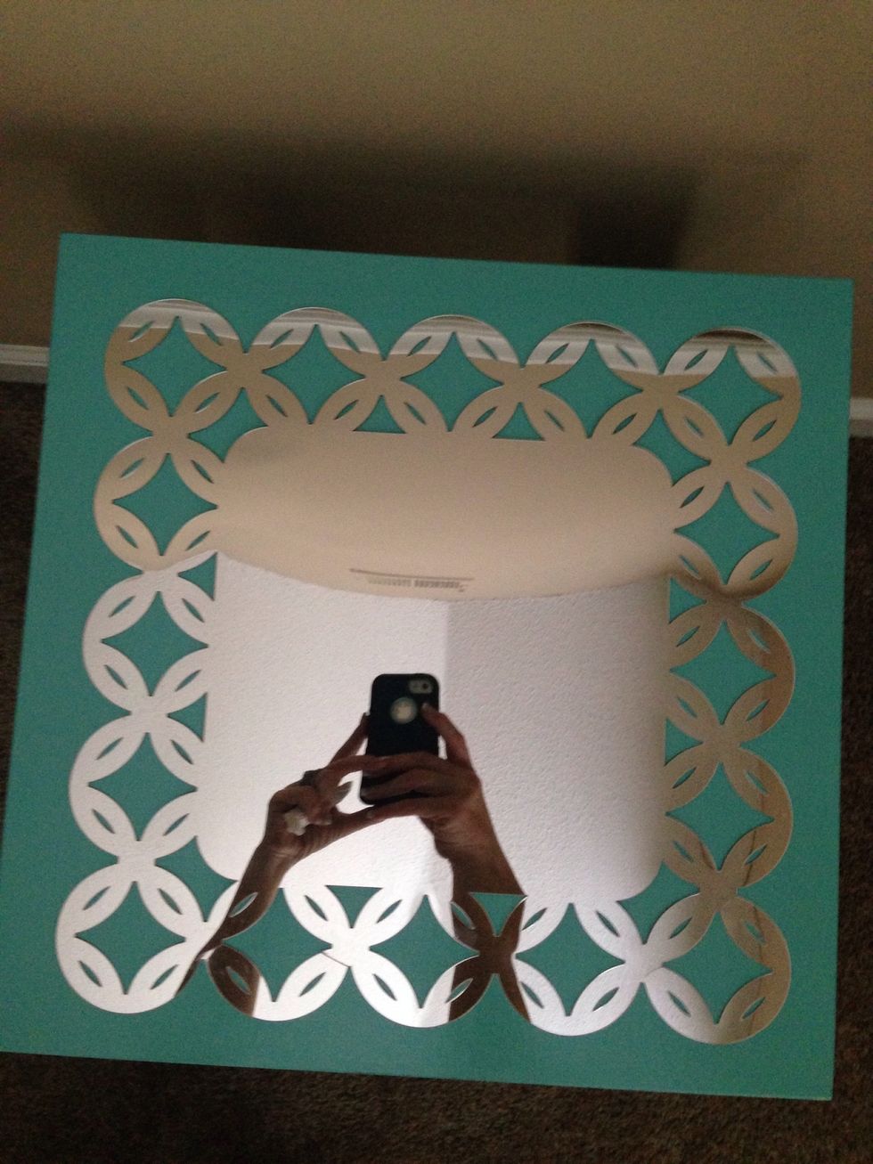 After applying the 3rd coat of Polycrylic, I lauded the mirror down while the 3rd coat was still wet. Press firmly!