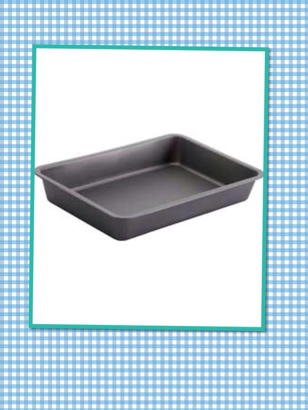 After both the pasta has boiled, and the sauce is heated up, mix them together in a large bowl and transfer into a deep baking tray/dish. Add S/P for taste.