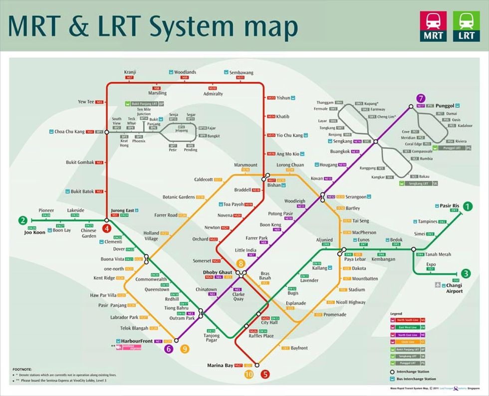 After changing to another train at Tanah Merah, travel on the green line towards Joo Koon and alight at City Hall, the heart of the city with the famous Merlion park. If unsure, check the network map