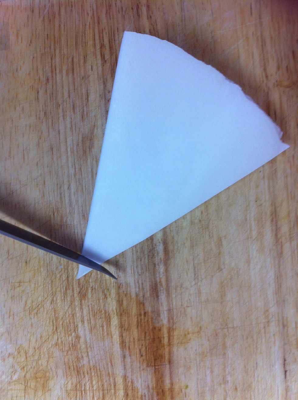 After cutting the edge open the paper and cover the pears