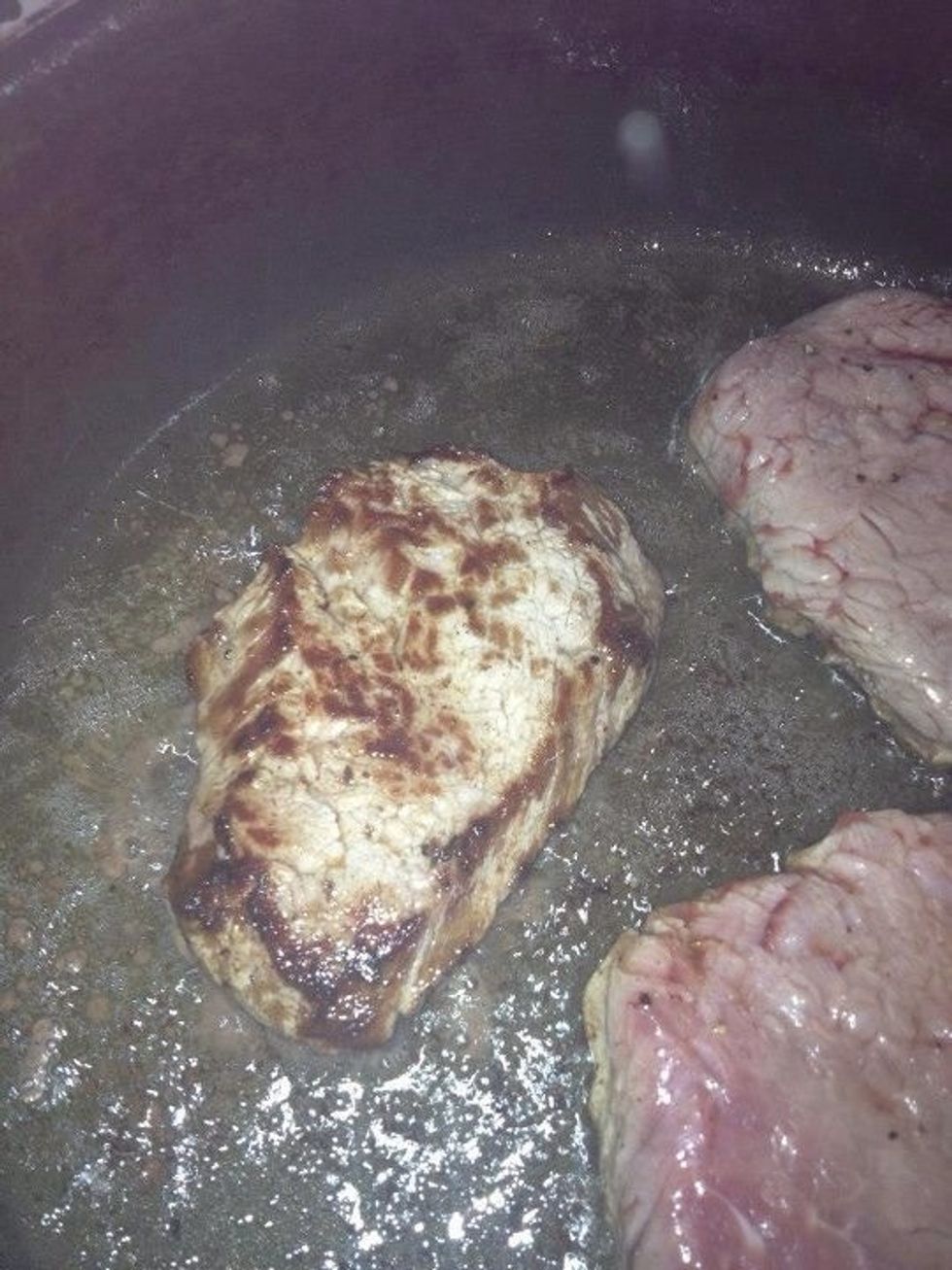 After few minutes, check the underside of the steak to see how the sear is developing