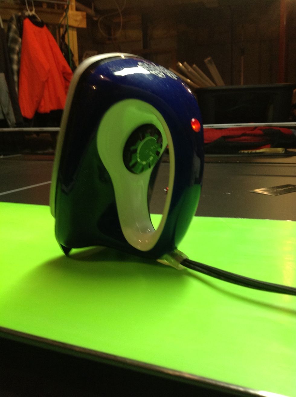 After filling in any of the scrapes preheat iron 130\u00b0C.