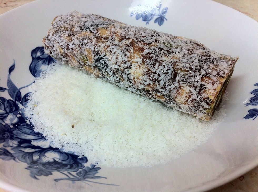 After it cooled down roll it with parchment paper and coat it with coconut if you want