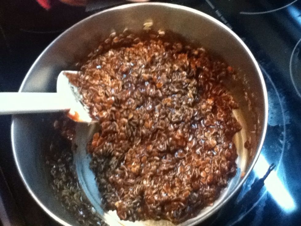 After it has been boiling for 1 \u00bd minutes, add the rest of the ingredients and stir until they are all combined. Remove from heat.