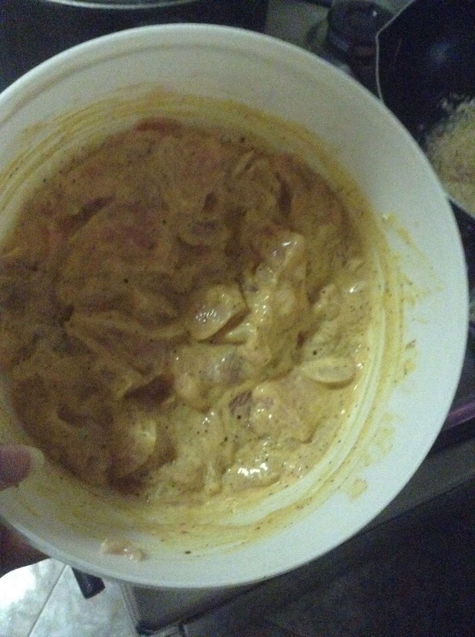 After lil saut\u00e9 add marinated chicken in