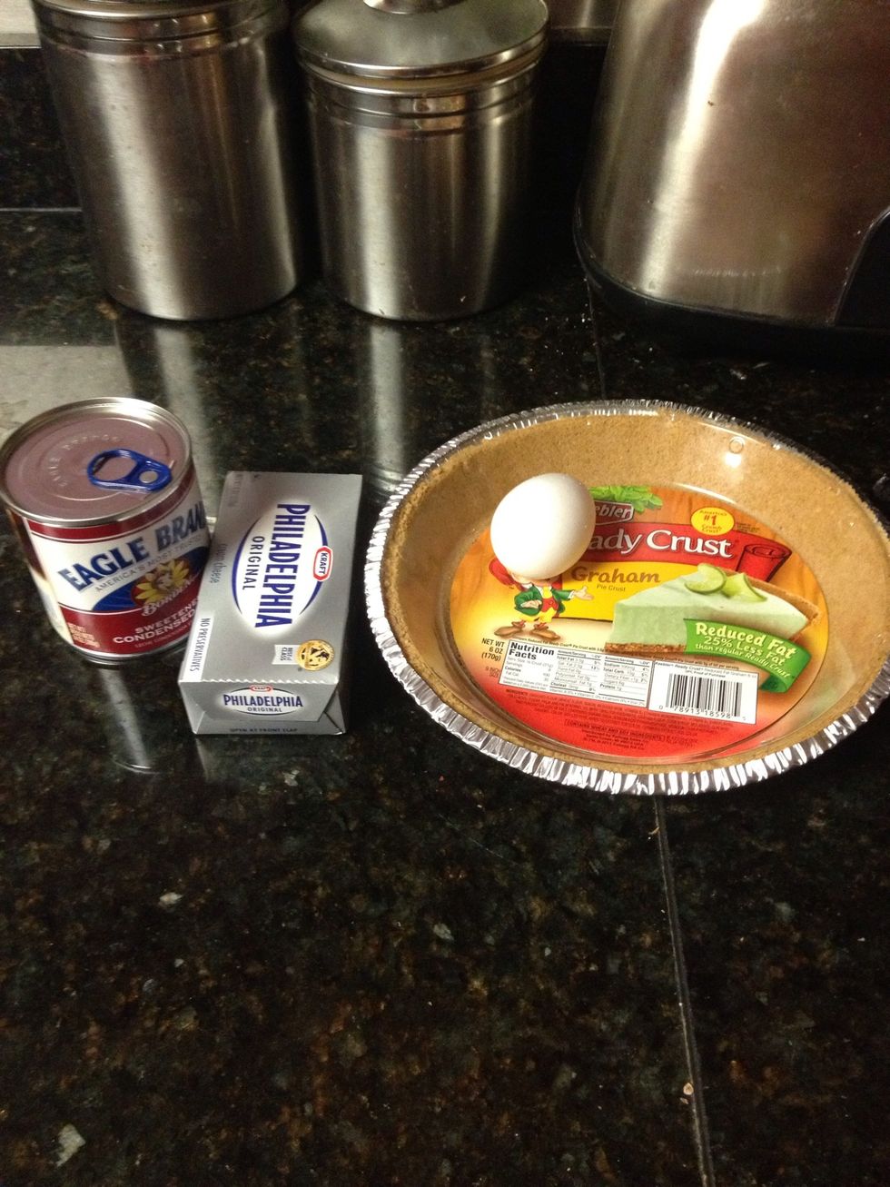After liquefying, add all of the batter to the pie crust. And just put it in the oven. I forgot to take pictures, but it's super simple!!