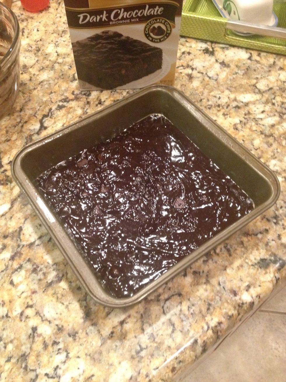 After placing mix on the pan be sure to level out the mix so it cooks evenly