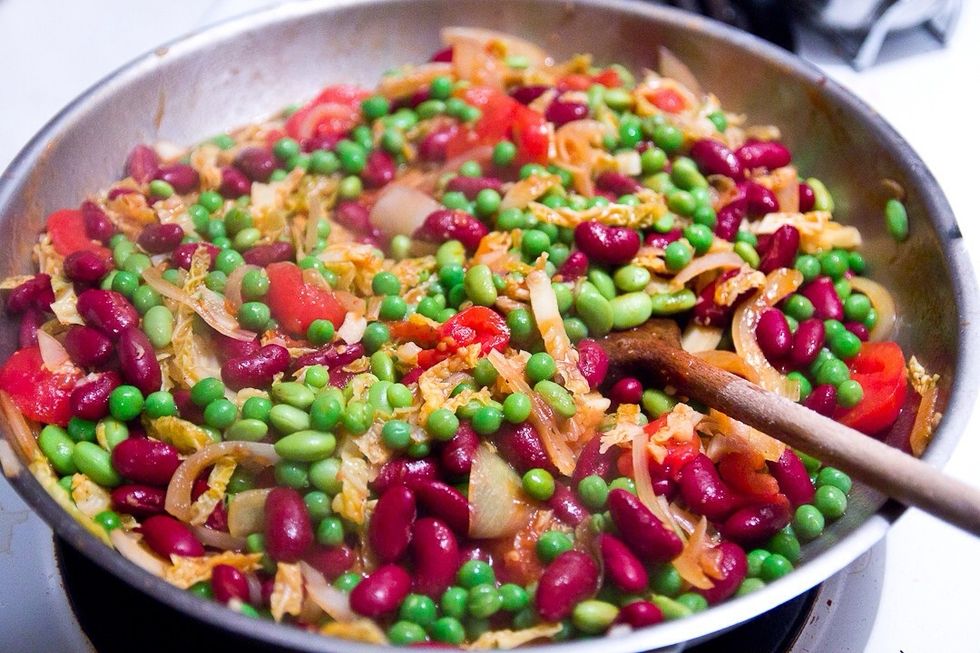 After simmering for about ten minutes, add The broccoli and peas and cook for another 5-7 min, or until broccoli is tender. Season with salt and pepper and a chunk of butter