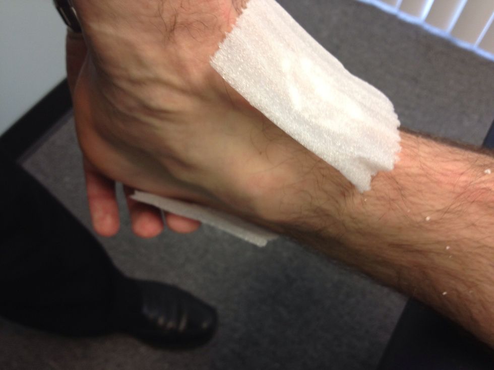 How to tape an ankle B+C Guides