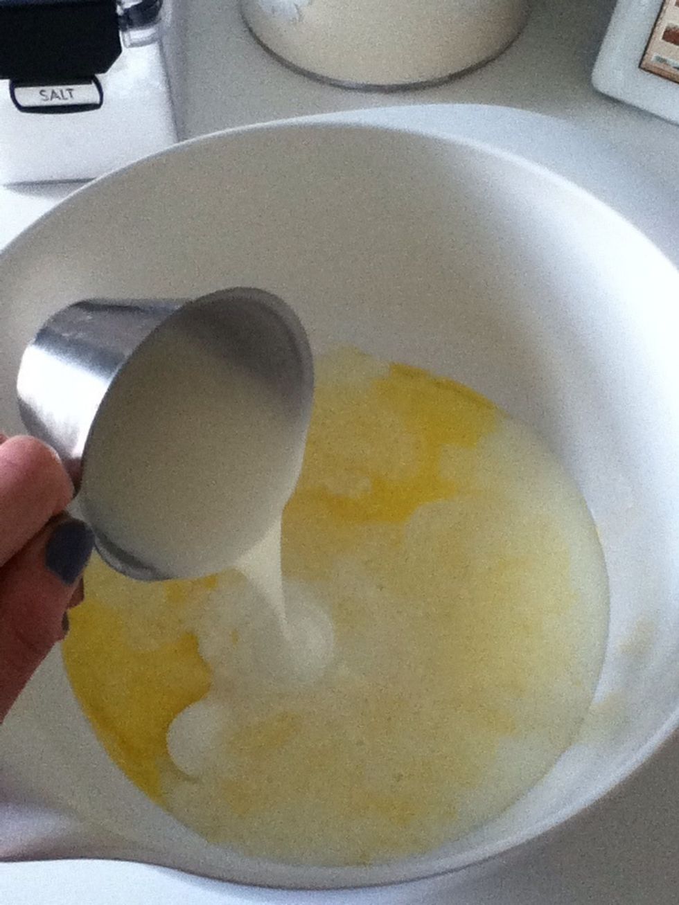 After that add the yoghurt to the mixture.