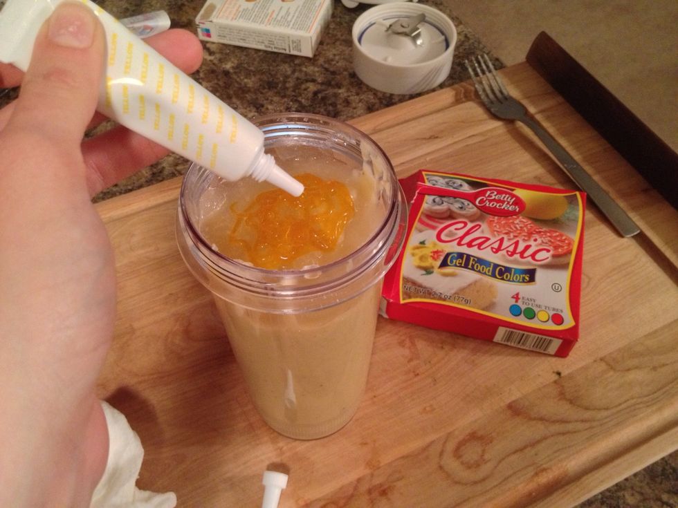 After the gelatin is added, put a bit of yellow food coloring into the mix. This step is optional, if you don't want to add any dye, but your pie will not be a brilliant yellow without it.