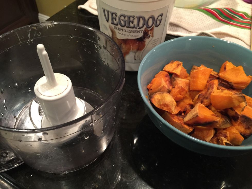 After the oven turn it off and let the pieces cool and then place in a bowl or straight into the food processor.