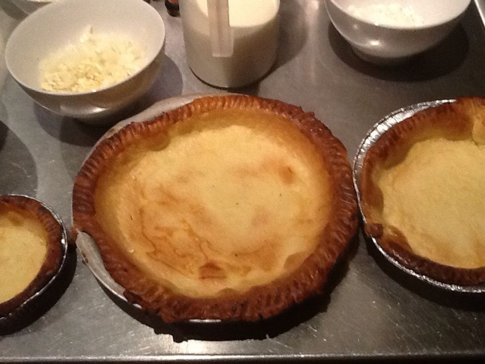 After the pastry has been in the oven for 15 minutes on 180 degrees