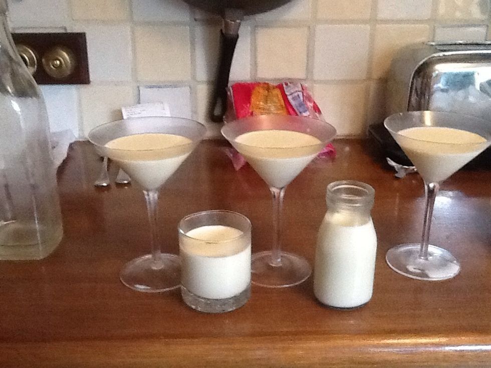 After two hours the cream set