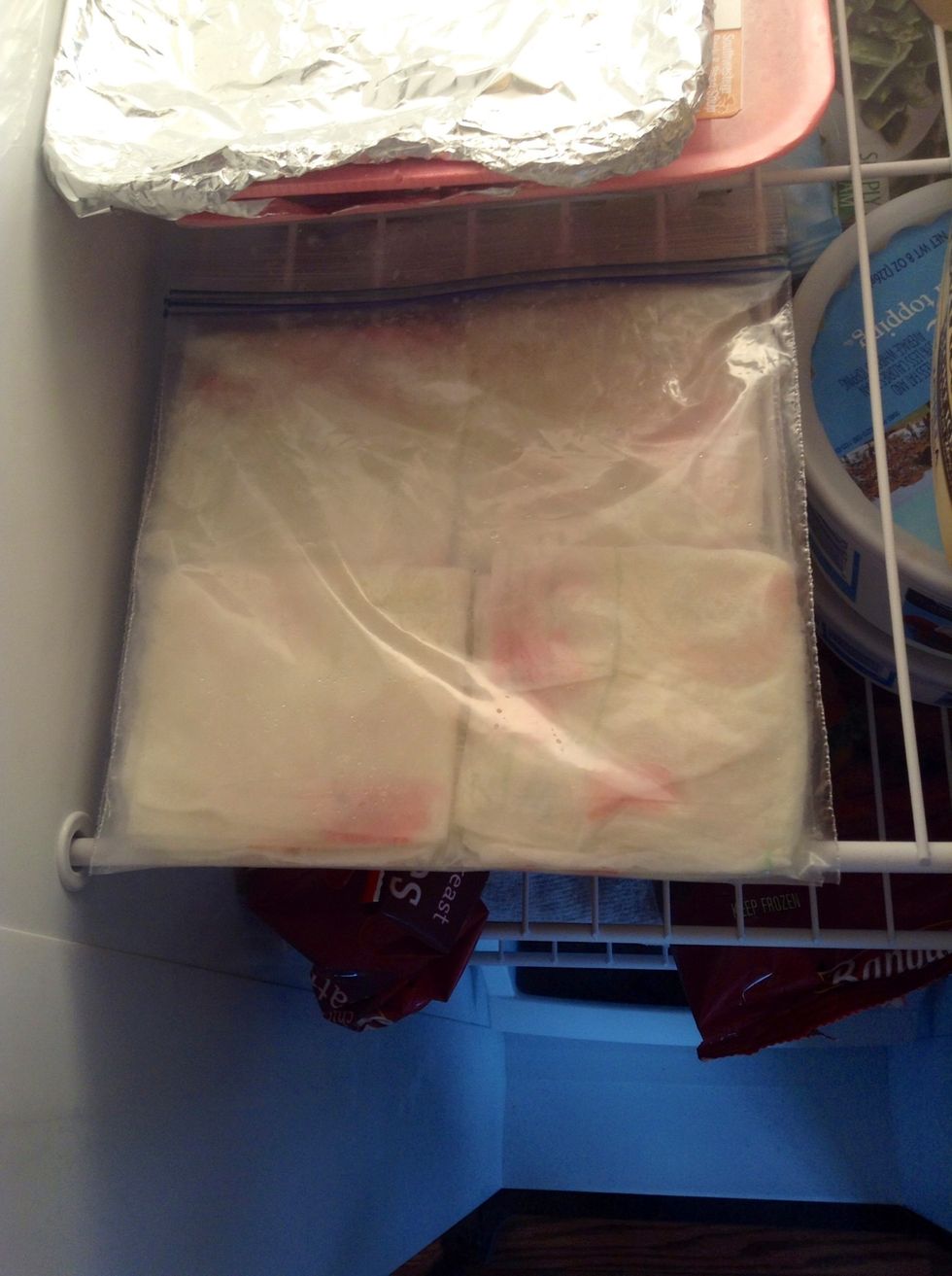 After you have done that, put these in a cold place. I recommend the freezer. After they have gotten cold, apply one to each eye and leave on for a few minutes. Use these when your eyes look puffy.