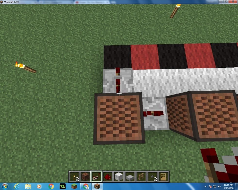 After you place your Repeater and Note Block, turn right and place another Repeater bring it to 2 ticks (Right click once).