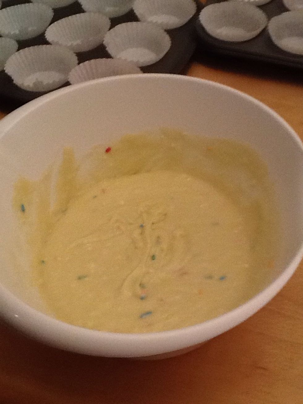 After your done mixing it should look like this and ready to put cupcake holders