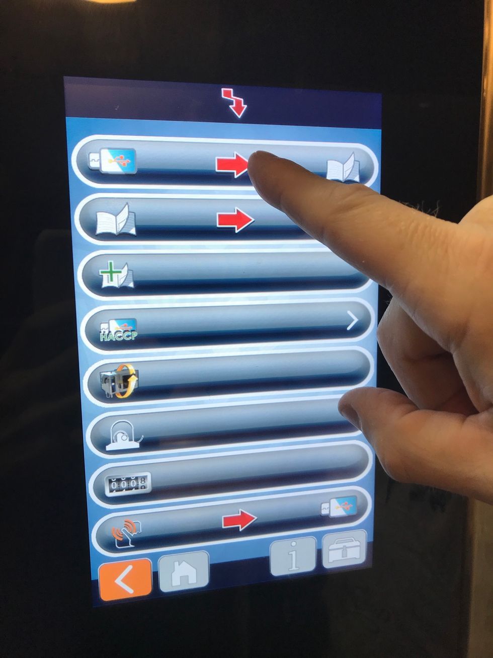 Again, menu will appear from the home screen. Select the option to transfer from USB to oven.