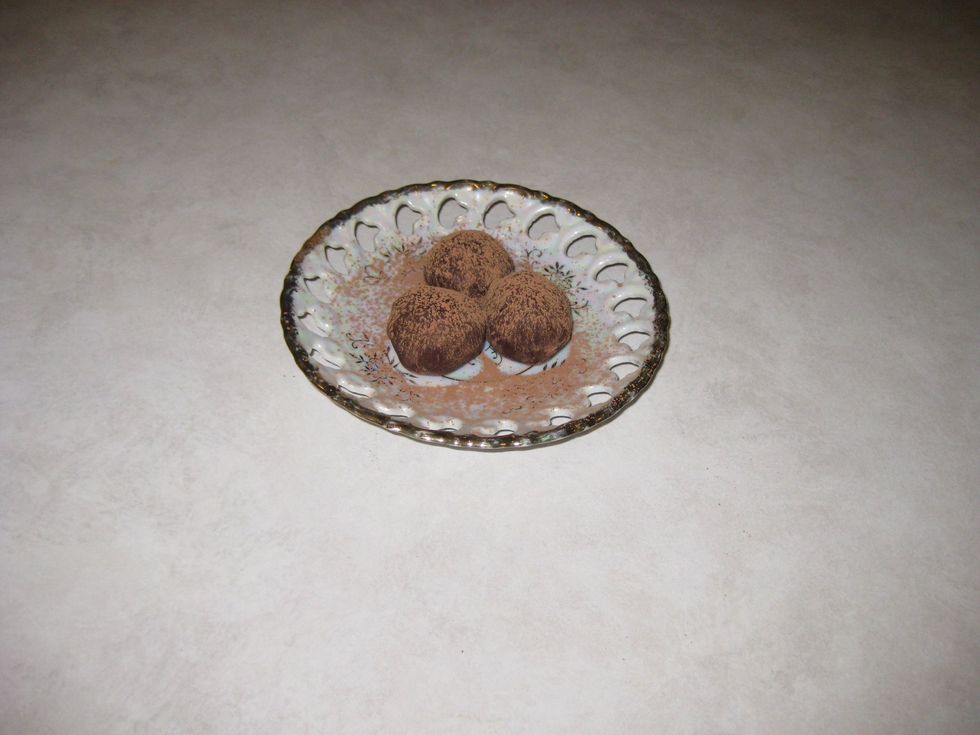 All done!! I really recommend trying this recipe. You cannot taste the avocado at all and they are a great snack/dessert/I want to eat them all right now!