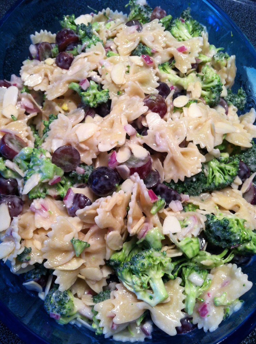 All done! You can sprinkle walnuts or almonds on top if you wanna be fancy! \u263a\ufe0f I promise you'll love this salad!\ud83d\ude0b