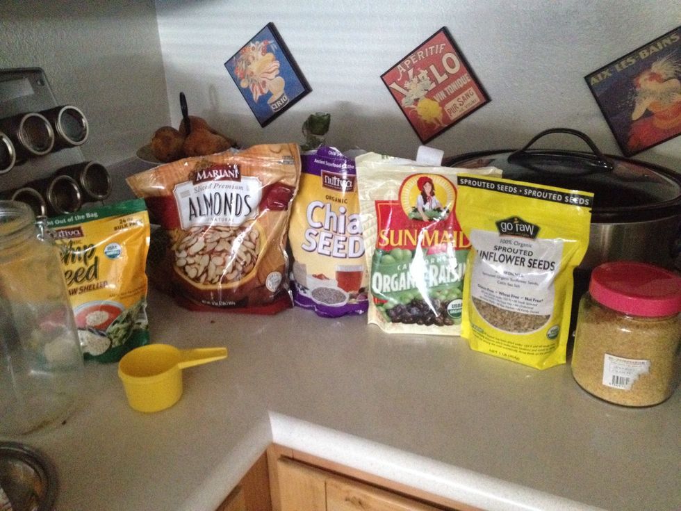 All my ingredients were bought at costco and except for the slivered almonds, all organic and non-GMO. This is the most budget-conscious method I've found.