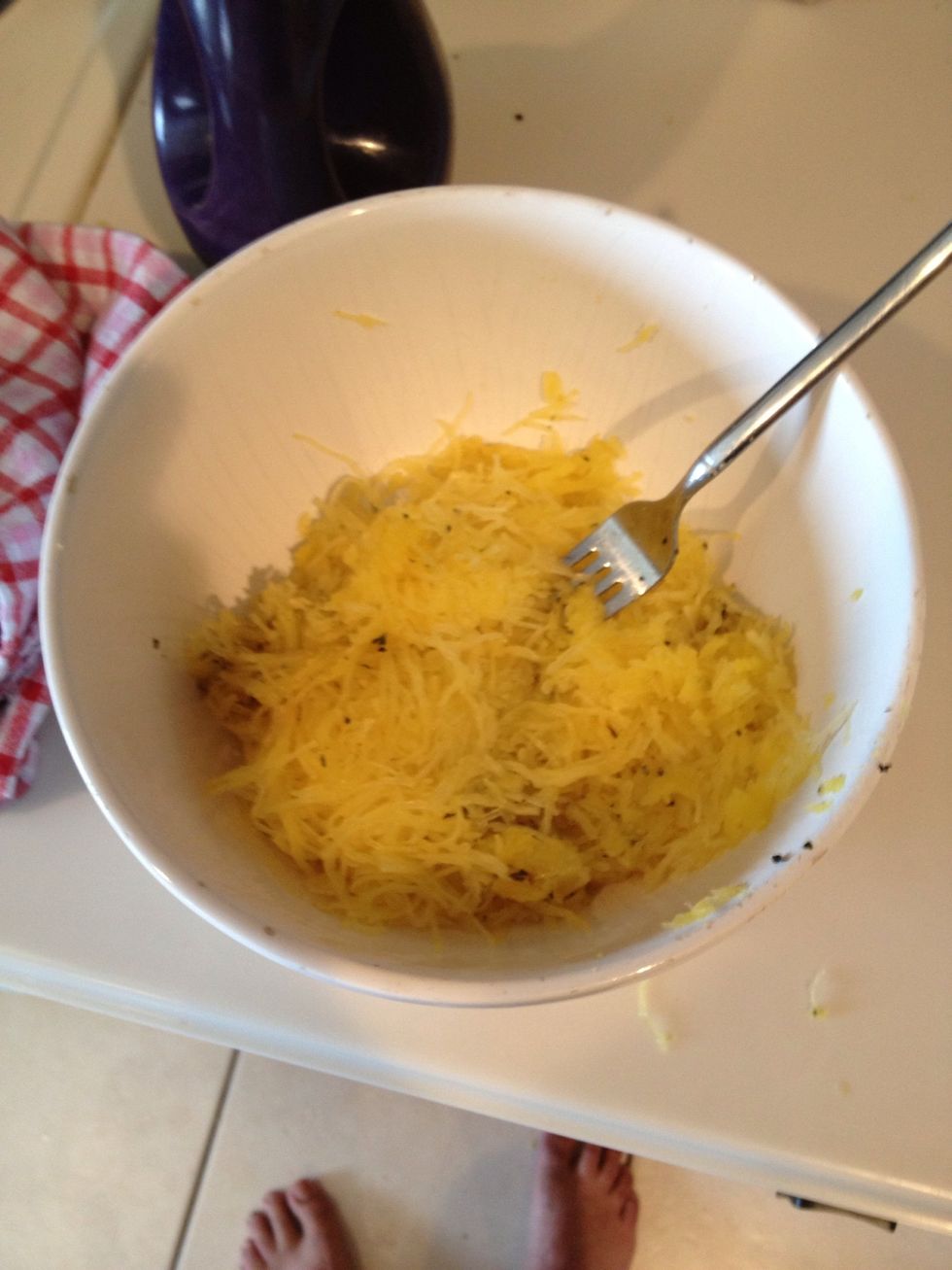 All scooped out. Eat like this or add spaghetti sauce. Either way its good stuff. Enjoy.