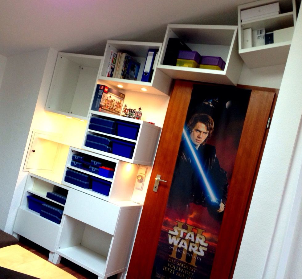 All shelves hanging.