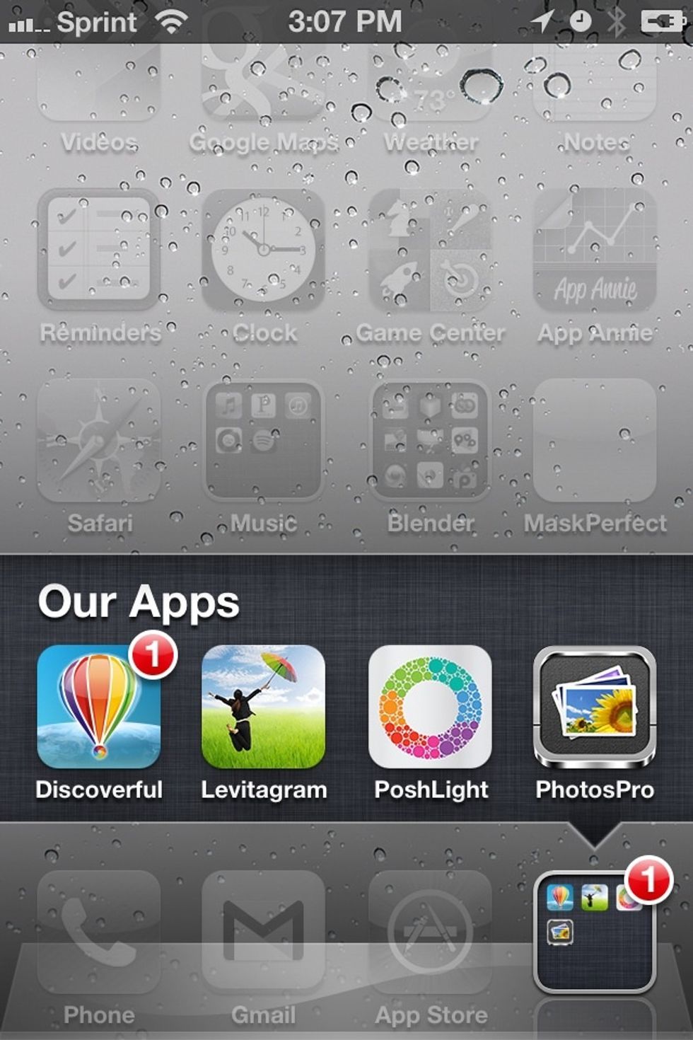 All you need is the new photo app named poshlight. It's a surreal photo effects blender, designed to create nice photo effects directly from the phone.