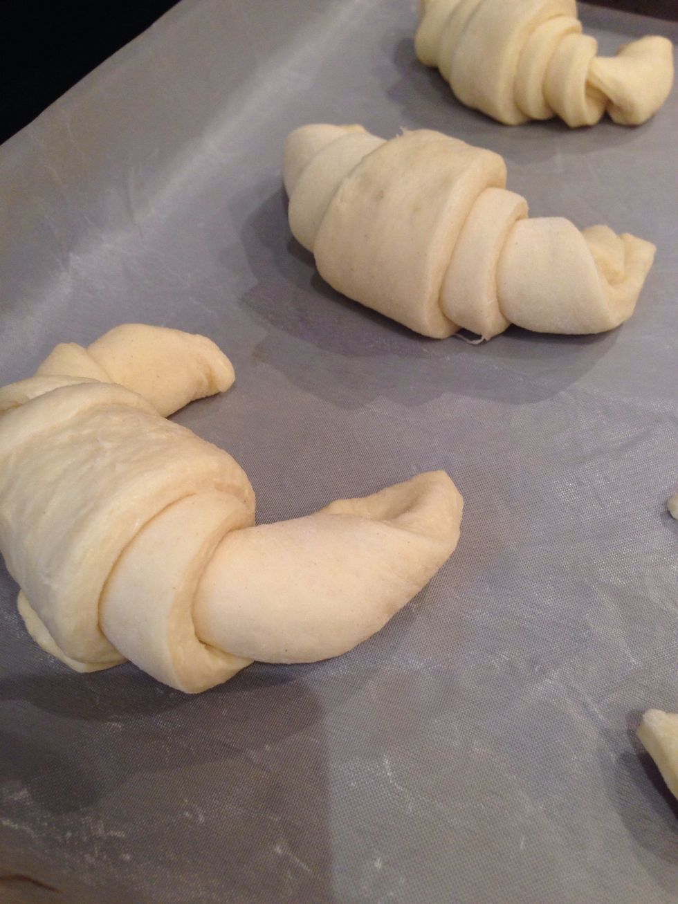 Allow the dough to prove for about 30-40 minutes before placing in the oven. Pre heated to 180 degrees centigrade. Cook for about 20 minutes until brown. Then allow to cool slightly.
