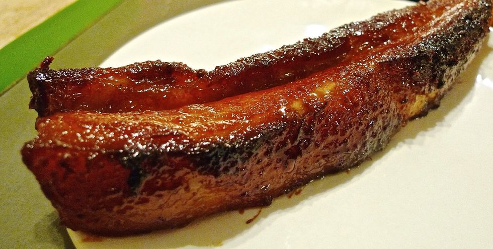 Allow the grilled pork to cool for 10 minutes before slicing.