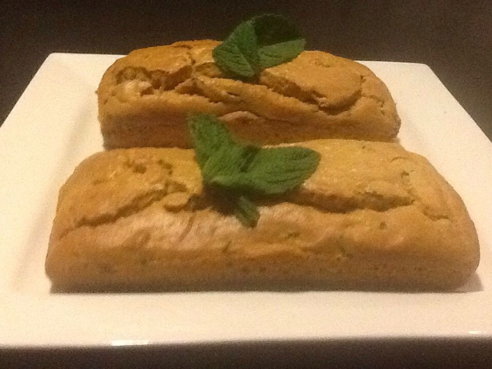 Allow to cool and then remove from tray. Enjoy!