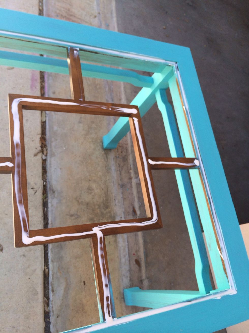 Almost forgot to put glue on support frame
