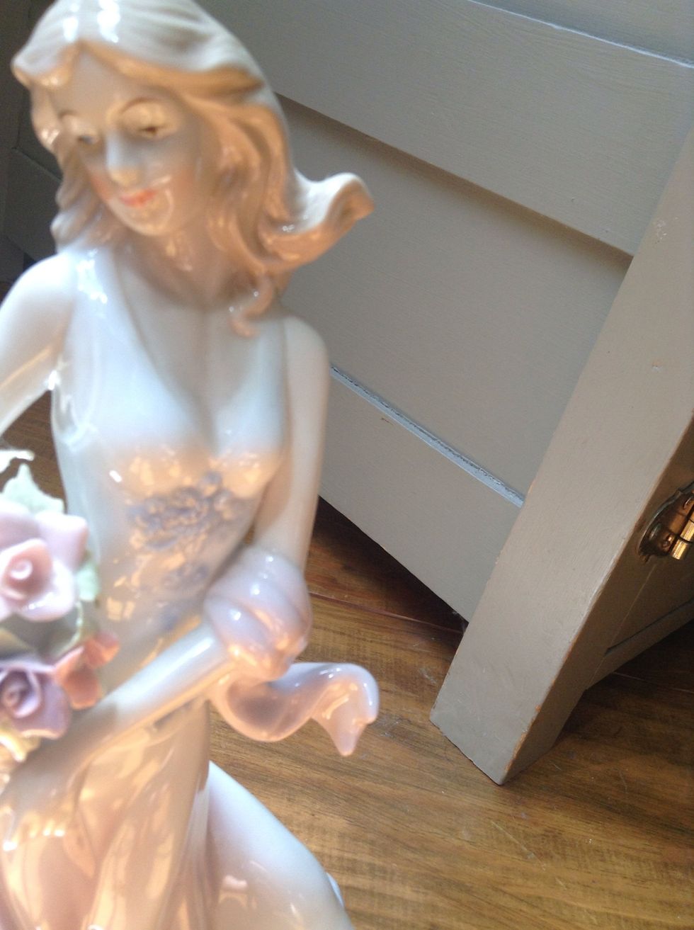 Also, focus on the subject by tapping on the subject on the screen. This photo is not focused on the subject, and it looks really bad.